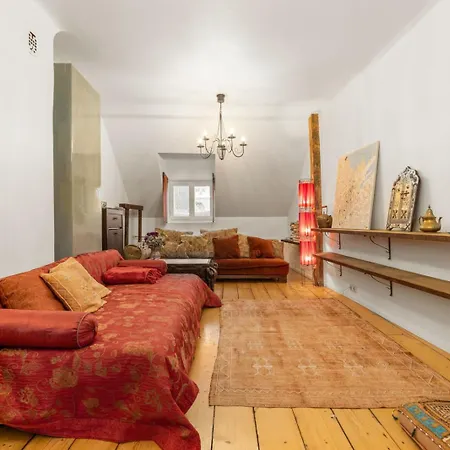 Luxury Moroccan 아파트